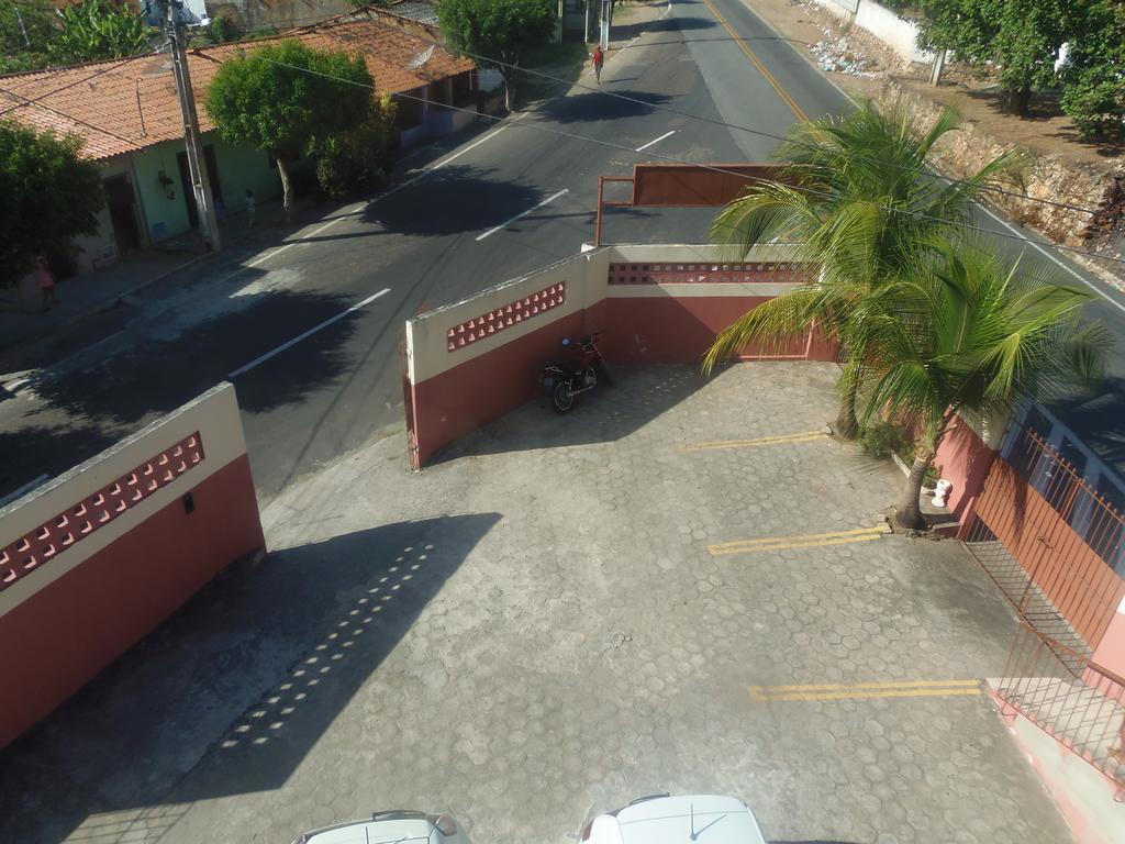 Pousada Pe De Serra Baturite Bagian luar foto
